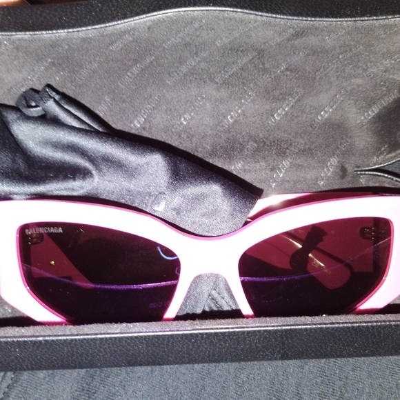 Authentic Balenciaga Glasses - Picture 6 of 7